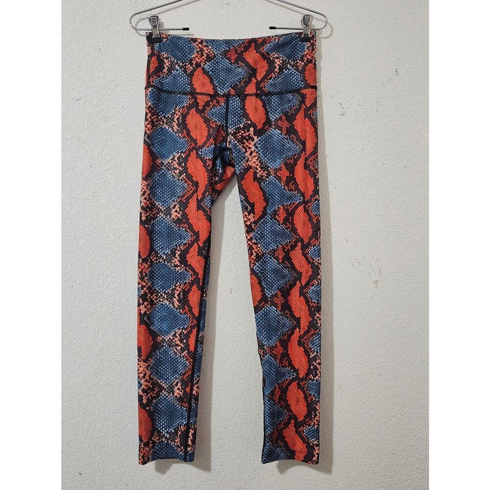Noli Yoga Red Snake Skin Size Medium